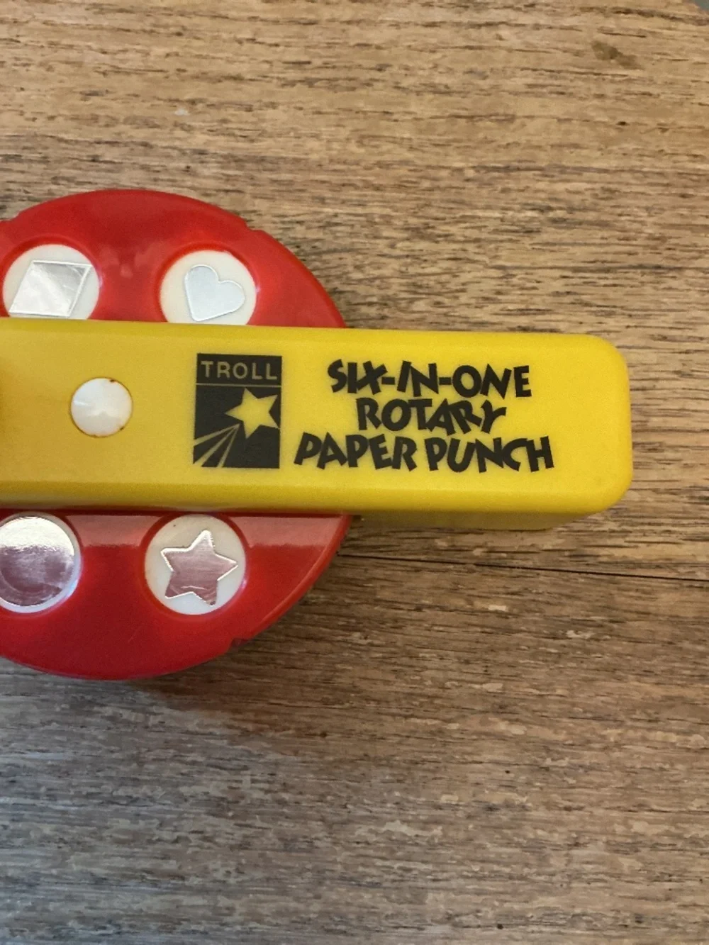 Troll SHAPES Rotary paper punch 6 in 1 Six-in-One